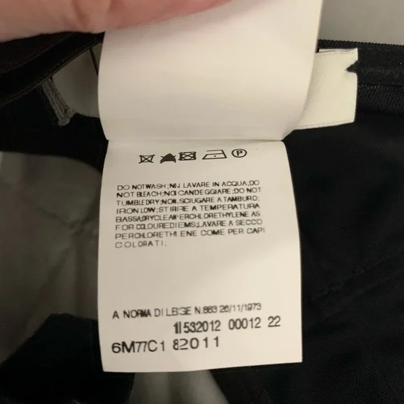 Pierre Balmain Black Bra - Picture 8 of 10